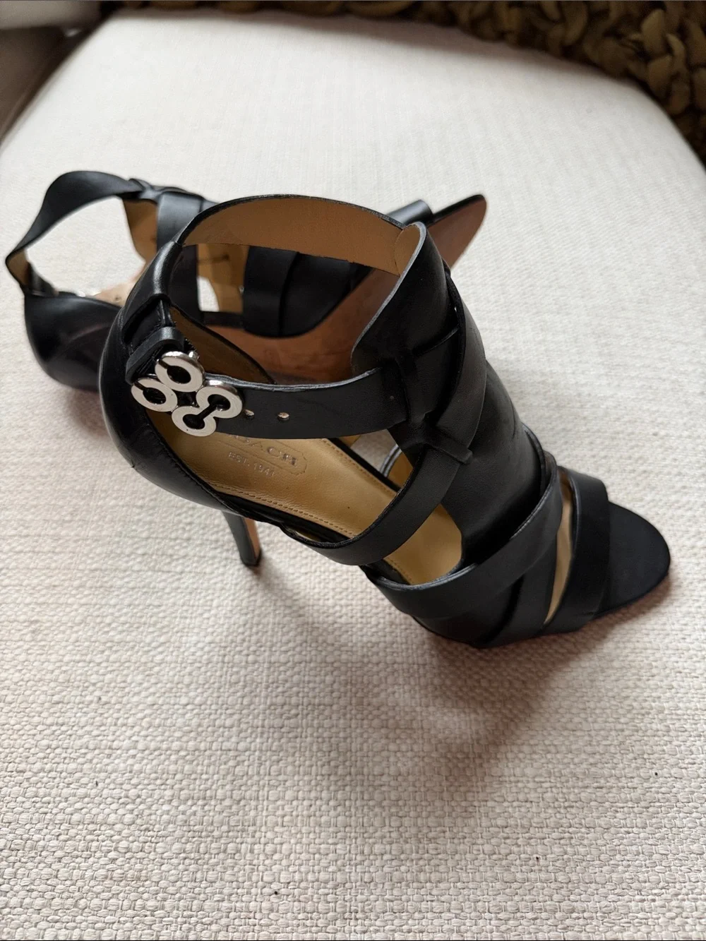 Coach elegant heeled